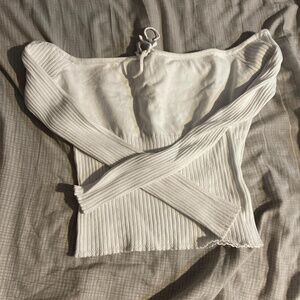 Forever 21 Long Sleeve Embroidered Square Neck Top Size Medium